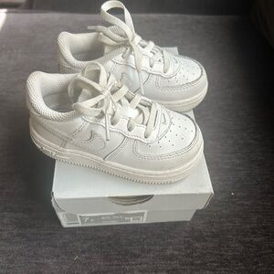 Nike Kids Force 1 White Sneakers